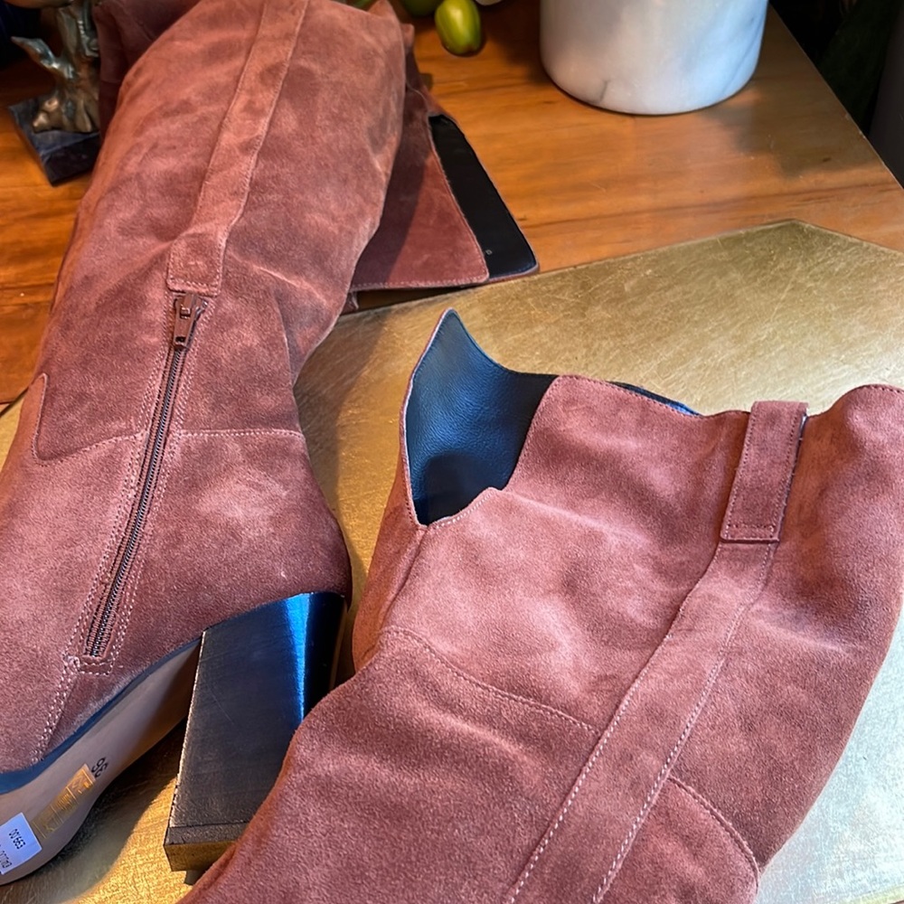 NWOT! TOPSHOP Suede OTK Boots - Picture 11 of 16